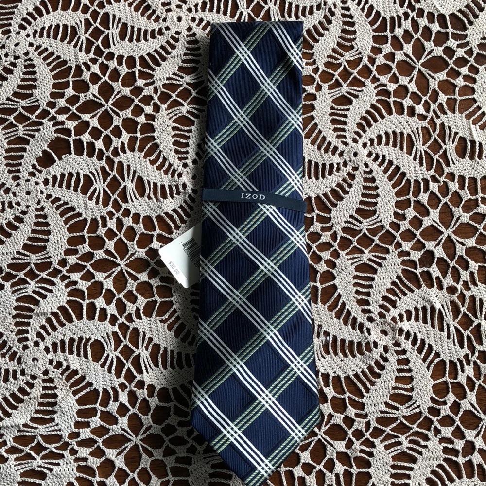 IZOD Tie NWT